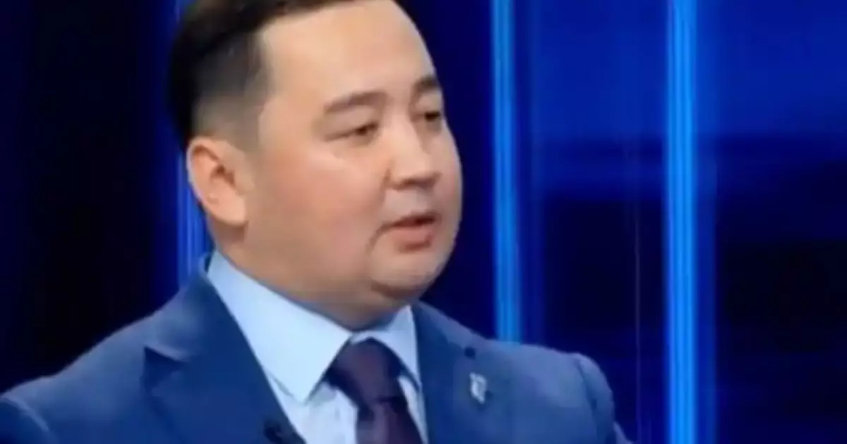  Жандар Асан, саяси сарапшы, PhD докторы: Қазақстан дамуындағы жаңа кезең: реформалар мен бастамалар 