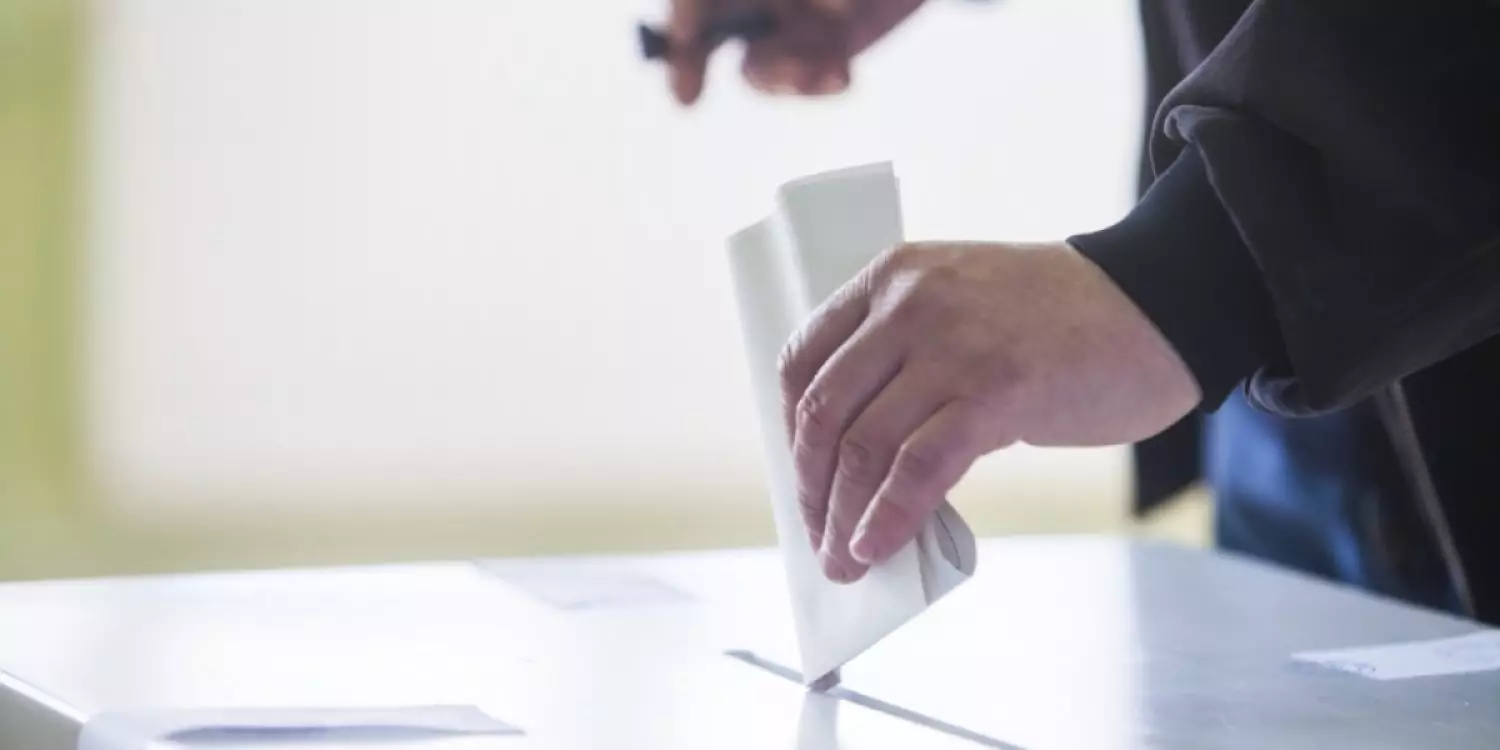 Референдум кезінде 6 адам учаскеден шығарылды