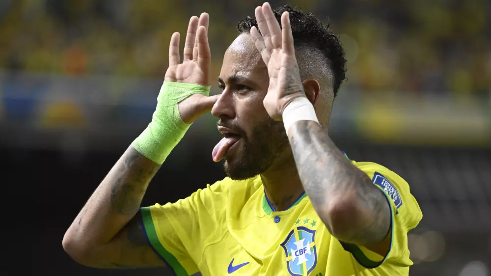Тренер сборной Бразилии обозначил позицию по Неймару на ЧМ-2026