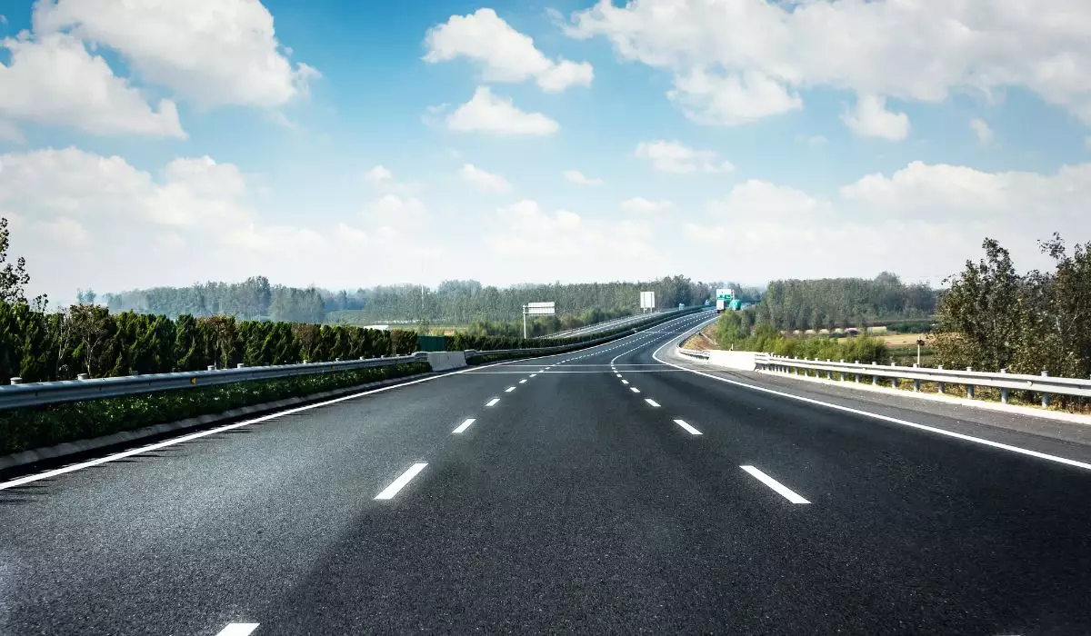 Қазақстанда ақылы жолдар үшін төлем мерзімі 30 күнге дейін ұзартылды