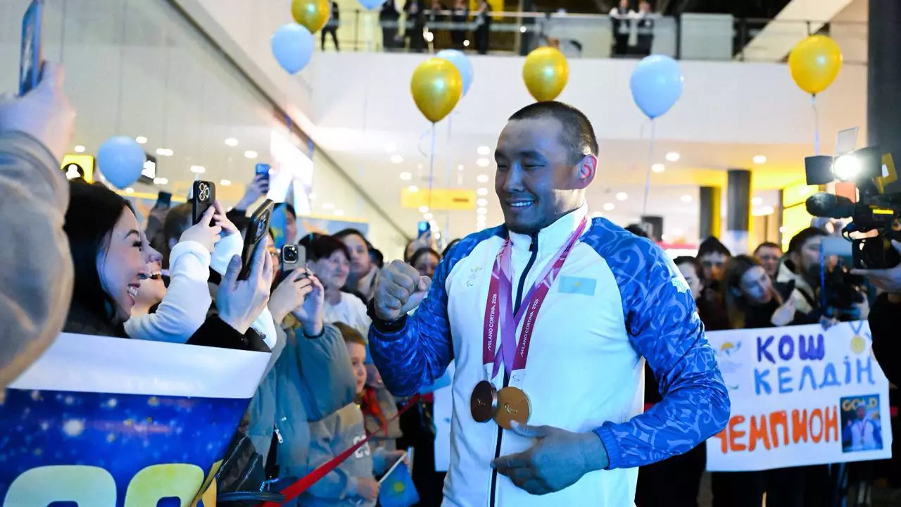 Елімізге тарихи жүлде сыйлаған Ербол Хамитовке Астанадан екі бөлмелі пәтер сыйға берілді