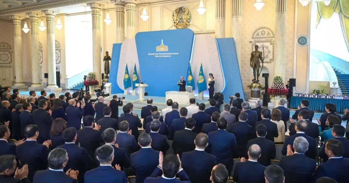  Тоқаев: Жастар – ел болашағын айқындайтын басты күш 