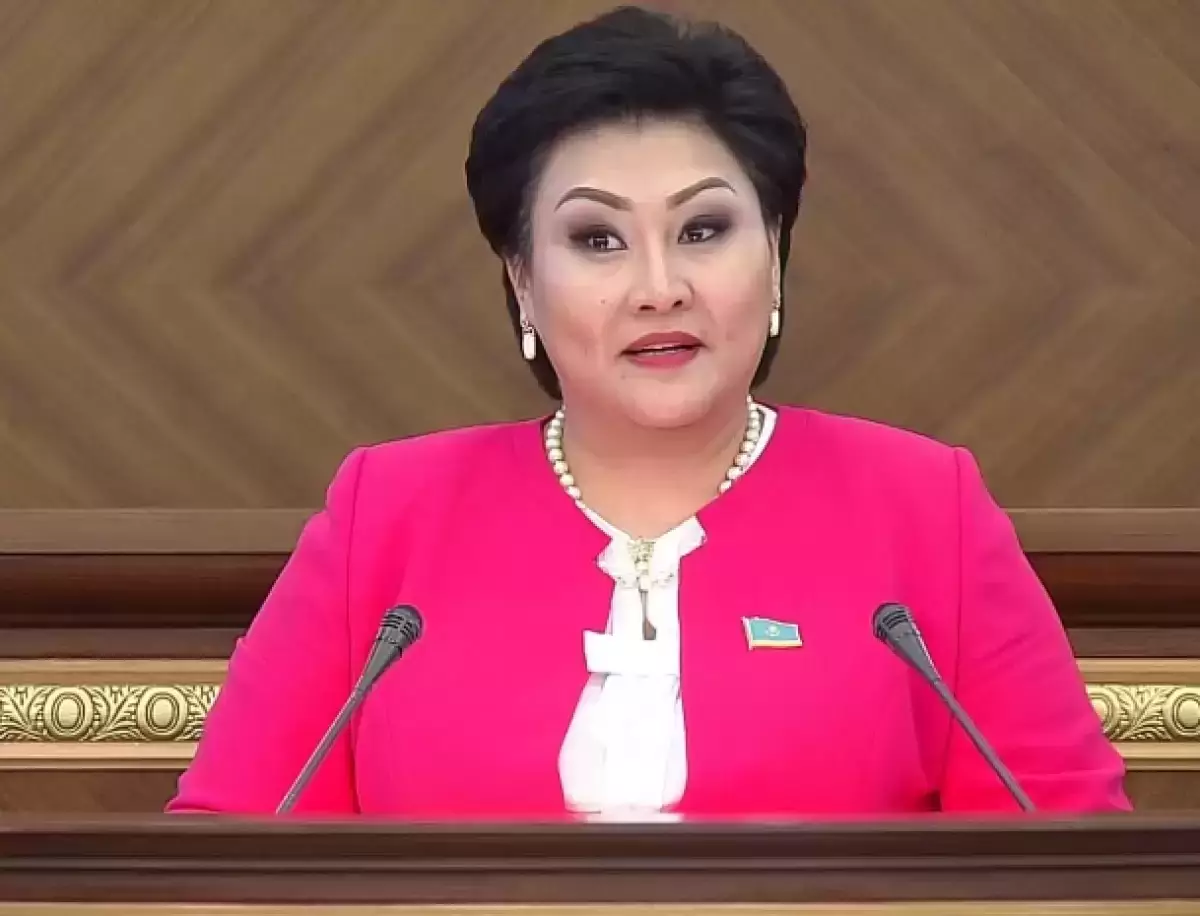 Жемқорлық ісі бойынша сотталған Хаменова түрмеден босатылды