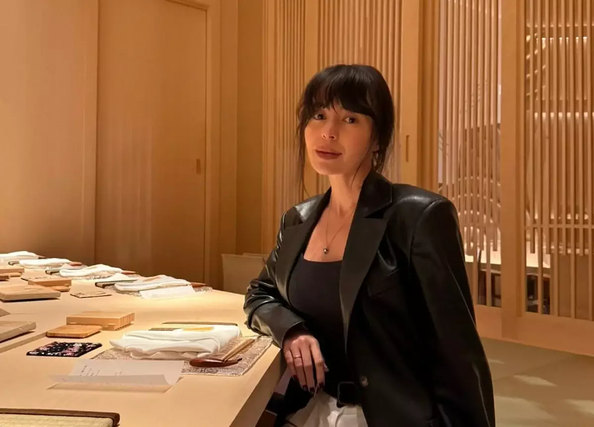 Жена Нурлана Сабурова начала закрывать бизнес в России