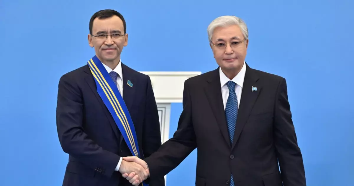  Президент бір топ азаматқа мемлекеттік наградалар табыстады 