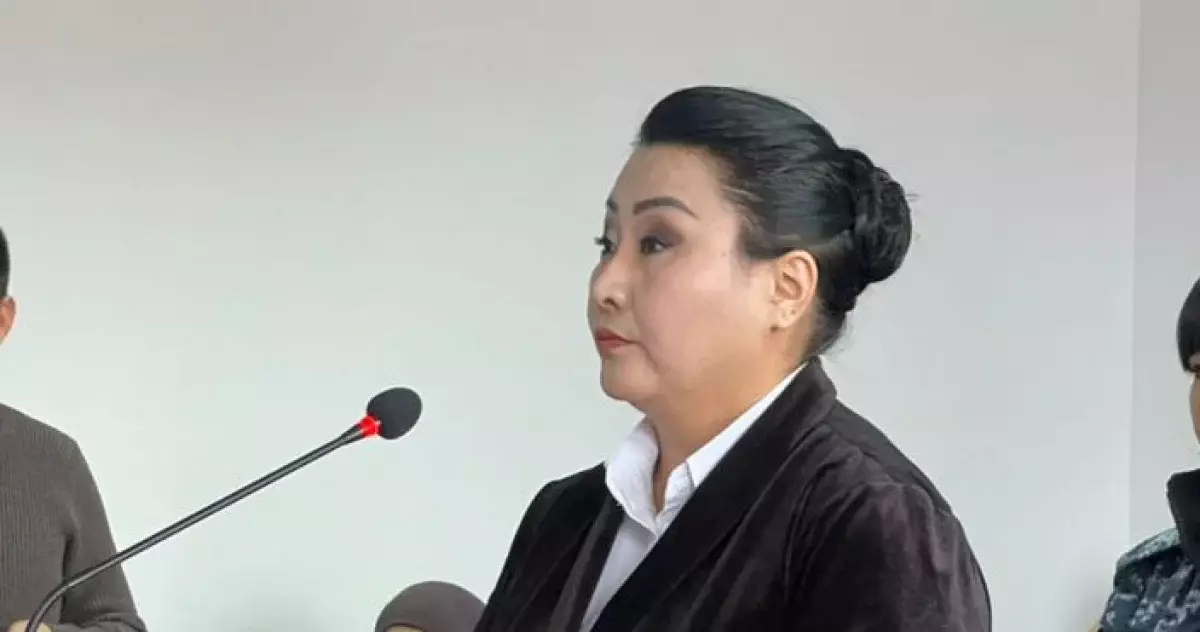 Осуждённой за взятку Хаменовой заменили тюрьму на ограничение свободы