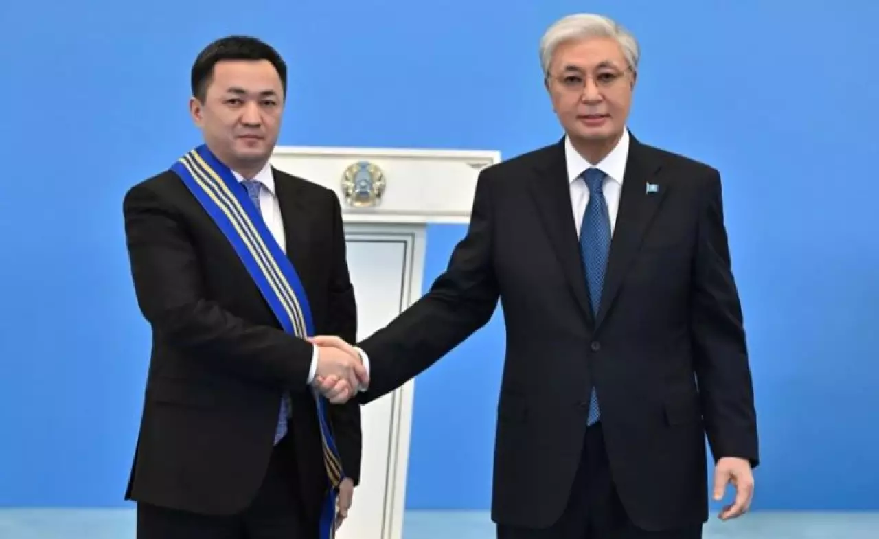 Президент бірқатар азаматқа мемлекеттік наградалар табыс етті