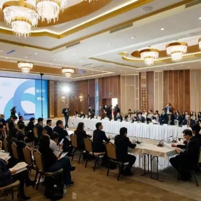 КИСИ представил международный доклад о конституционной реформе и будущем Казахстана