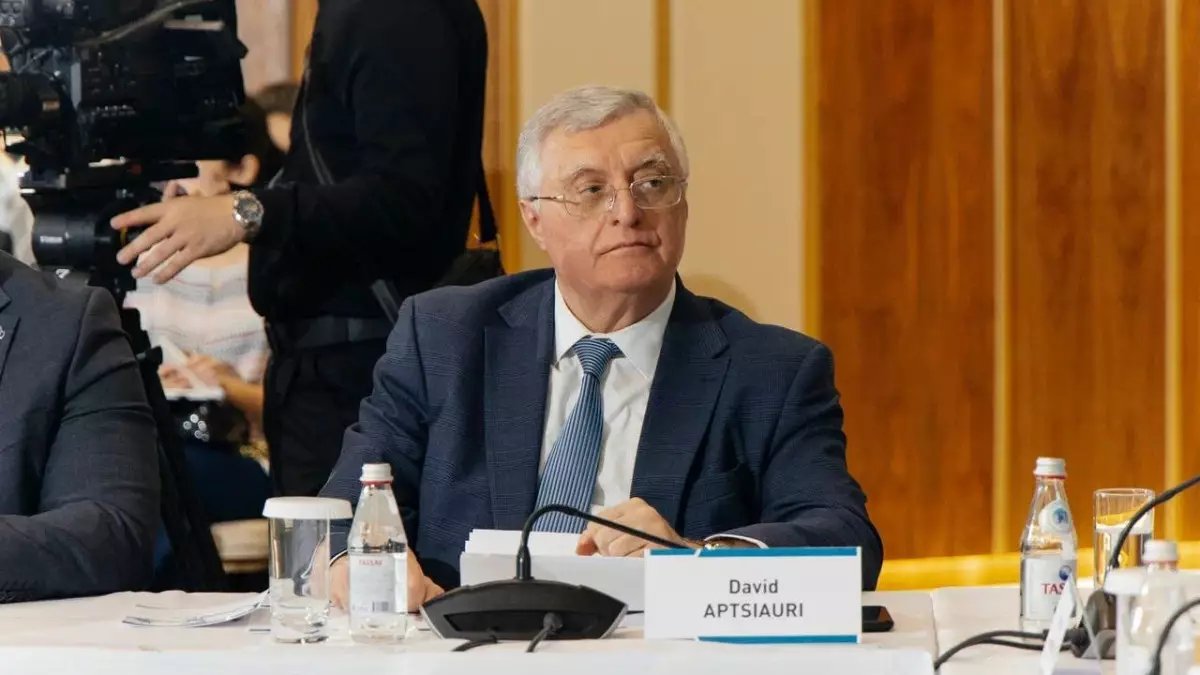 Қазақстан конституциялық референдумдар өткізу бойынша жаһандық үрдістерді ұстанады – грузиялық дипломат