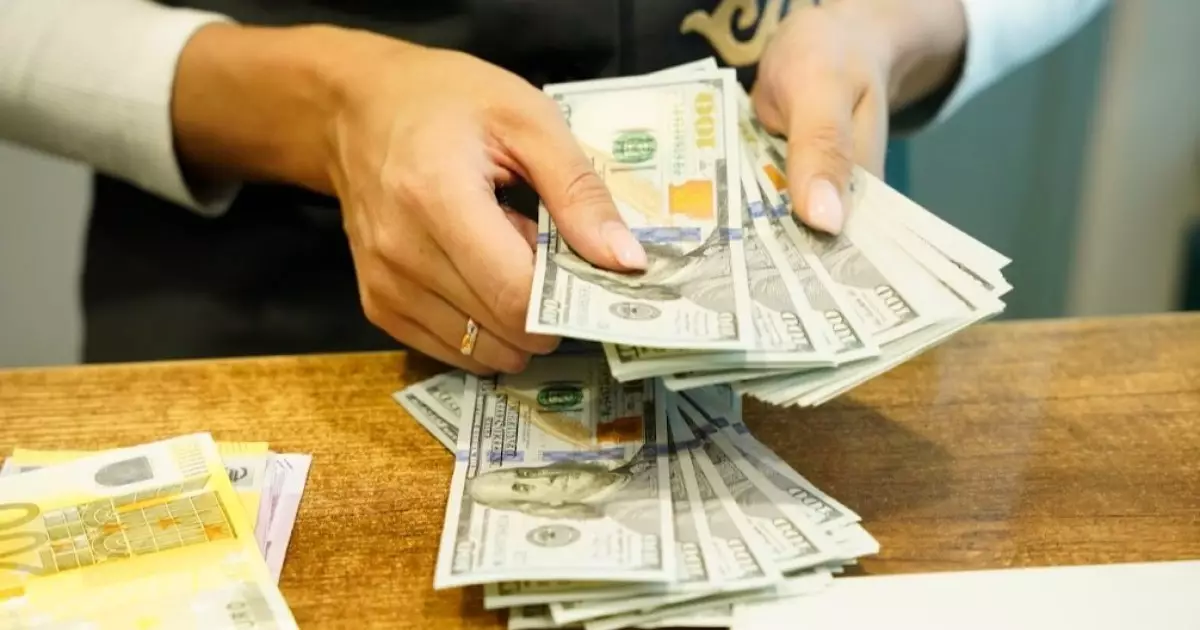  Қазақстанда доллар бағамы 2024 жылғы деңгейге дейін төмендеді 