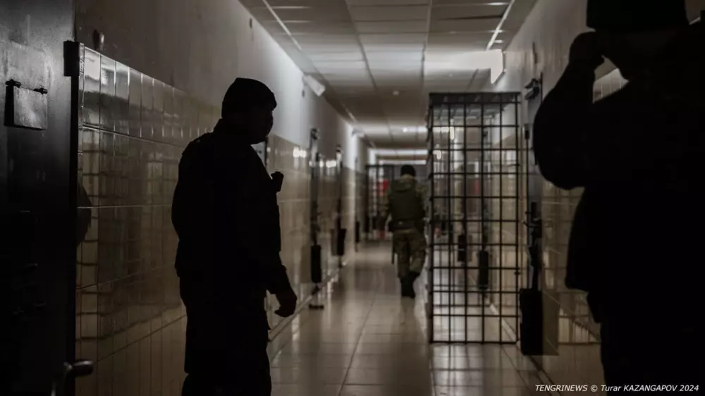 Атбасардағы азаптау ісі: түзеу мекемесінің 12 қызметкеріне қатысты ақтау үкімі жойылды