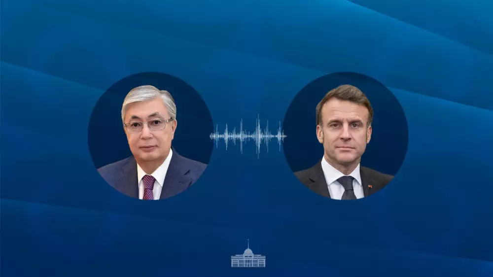 Тоқаев Франция президентімен телефон арқылы сөйлесті