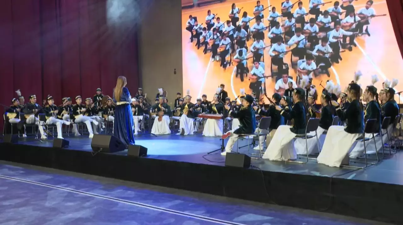 Елордада домбыра үні жаңғырды