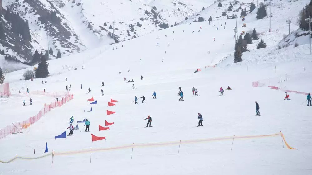 Названы даты закрытия горнолыжного сезона на казахстанских курортах