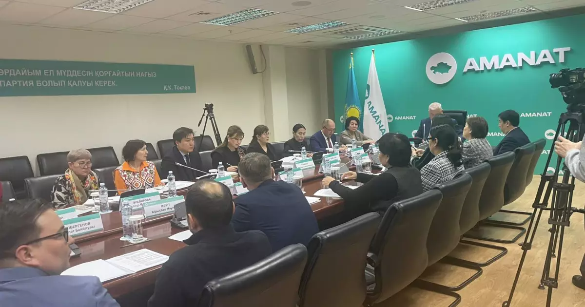   Жекеменшік  мектеп құрылысына бюджеттен бөлінген 111 млрд теңгеге 35 мектеп салуға болады   