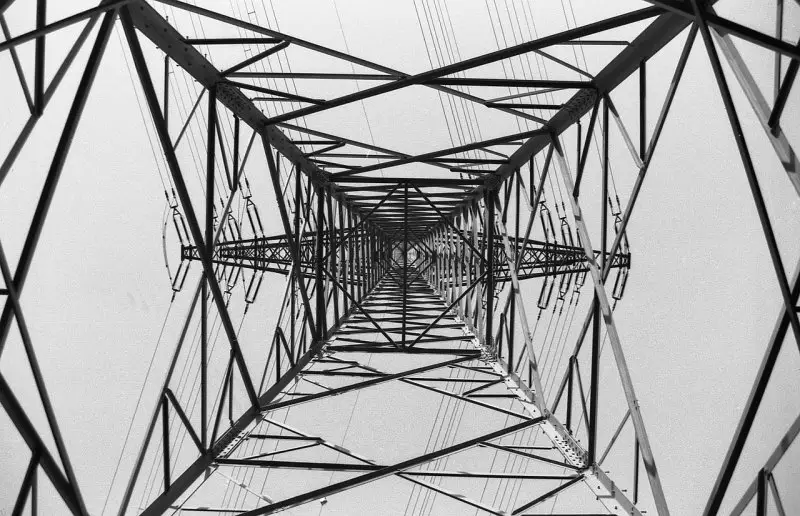 Рабочий погиб от удара током на электроподстанции в СКО