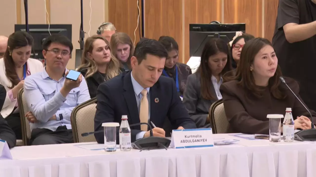 Шетелдік сарапшылар реформаны талдады