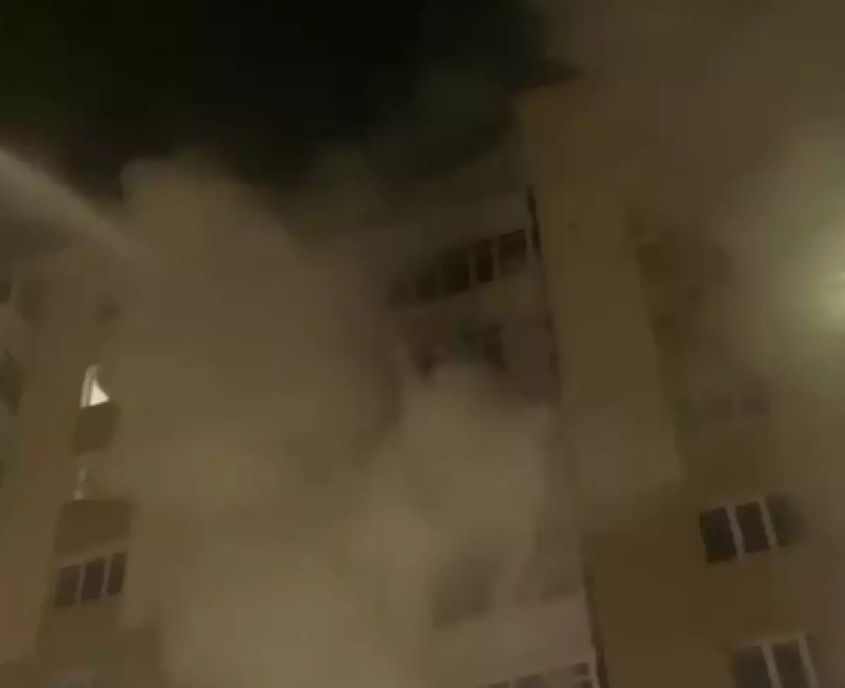 Пожар вспыхнул в жилом комплексе Астаны