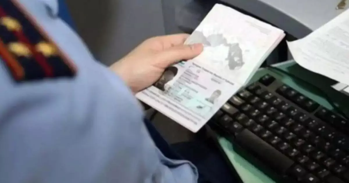  Павлодарда қос азаматтықпен жүрген тұрғын елден шығарылды 