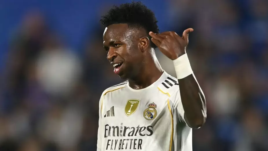 ВИДЕО: Как "Реал" обыграл "Манчестер Сити" и вышел в 1/4 финала ЛЧ