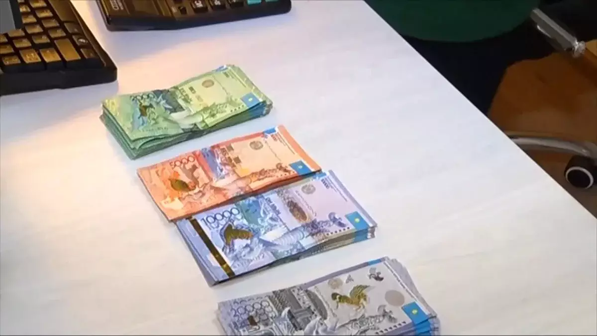 Оралда заңсыз микрокаржылық қызмет жүргізген компания тергеліп жатыр