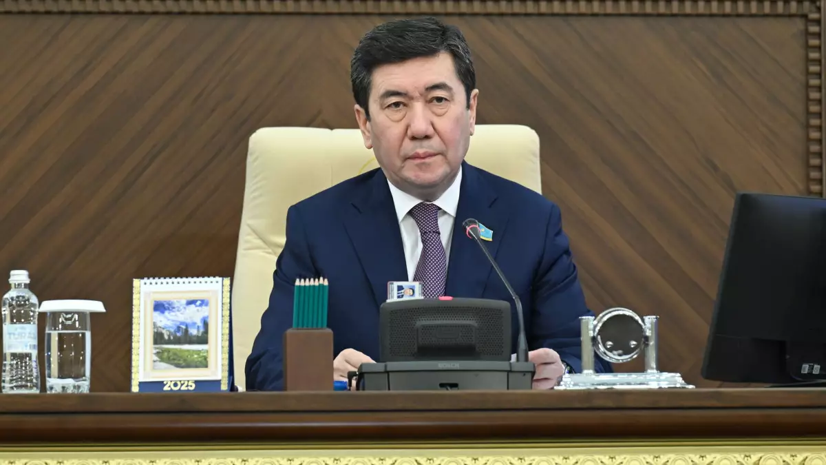 “Негізгі жұмысымыз енді басталады”: Қошанов депутаттарға жүктелген міндетті атады