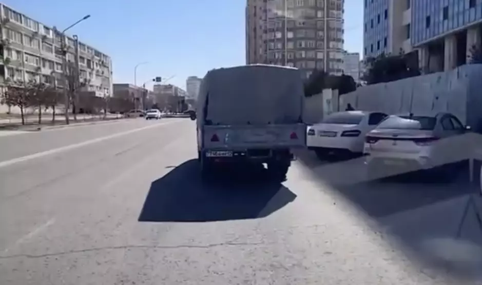 Ақтауда коммуналдық қызметкерлерді тасымалдау дауға айналды