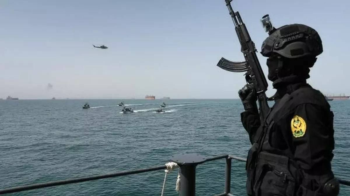 Иран назвал условия открытия Ормузского пролива