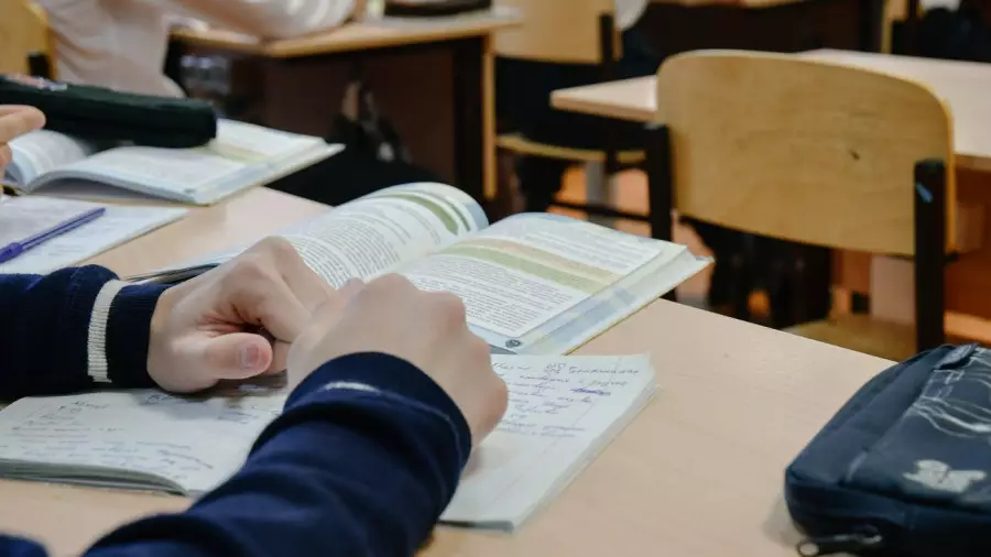 Қазақстанда оқушыларға арналған жаңа оқулықтар шығарылады