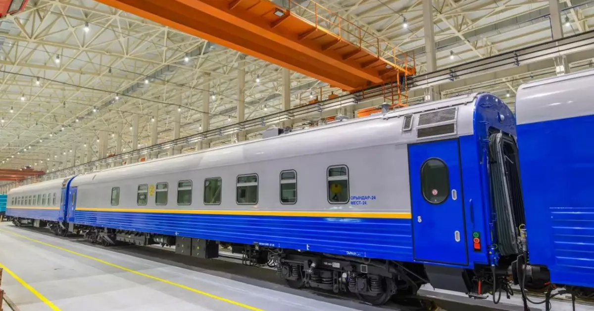  «Нұрлы Жол – Семей» бағытындағы пойыз жаңа вагондармен толықты 