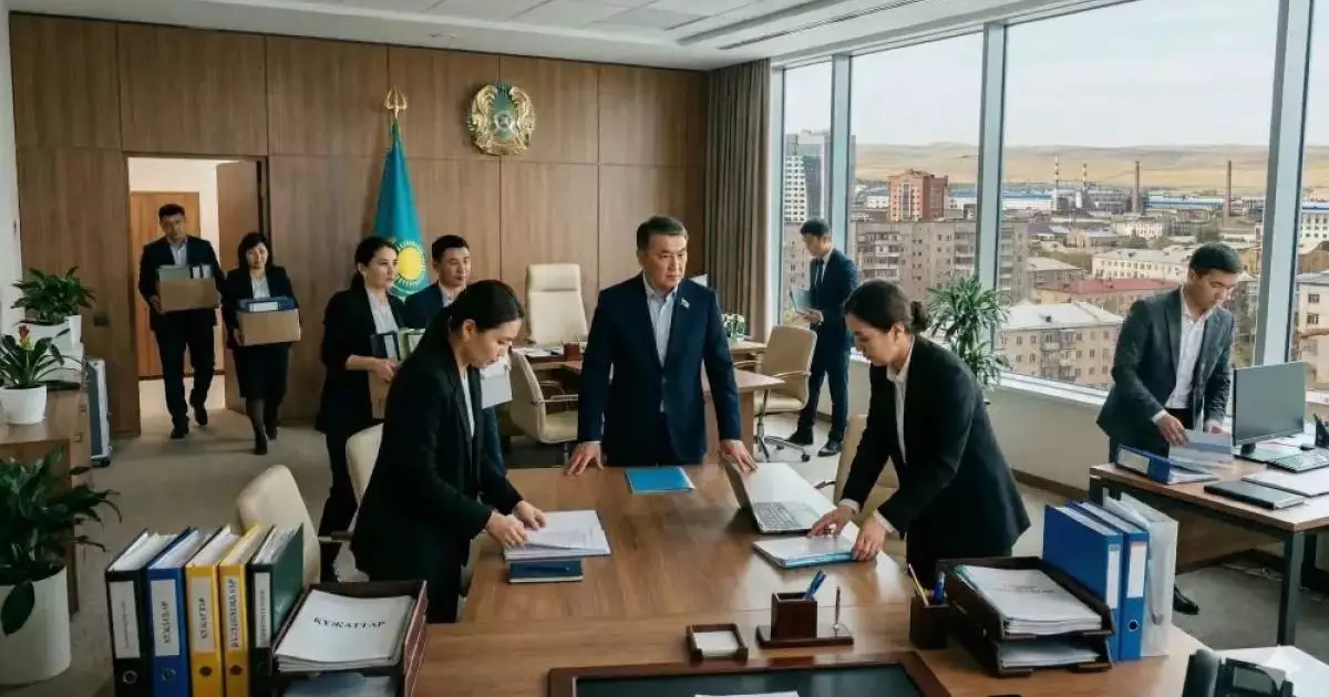  Депутат потребовал остановить практику `новый аким - новая команда` 