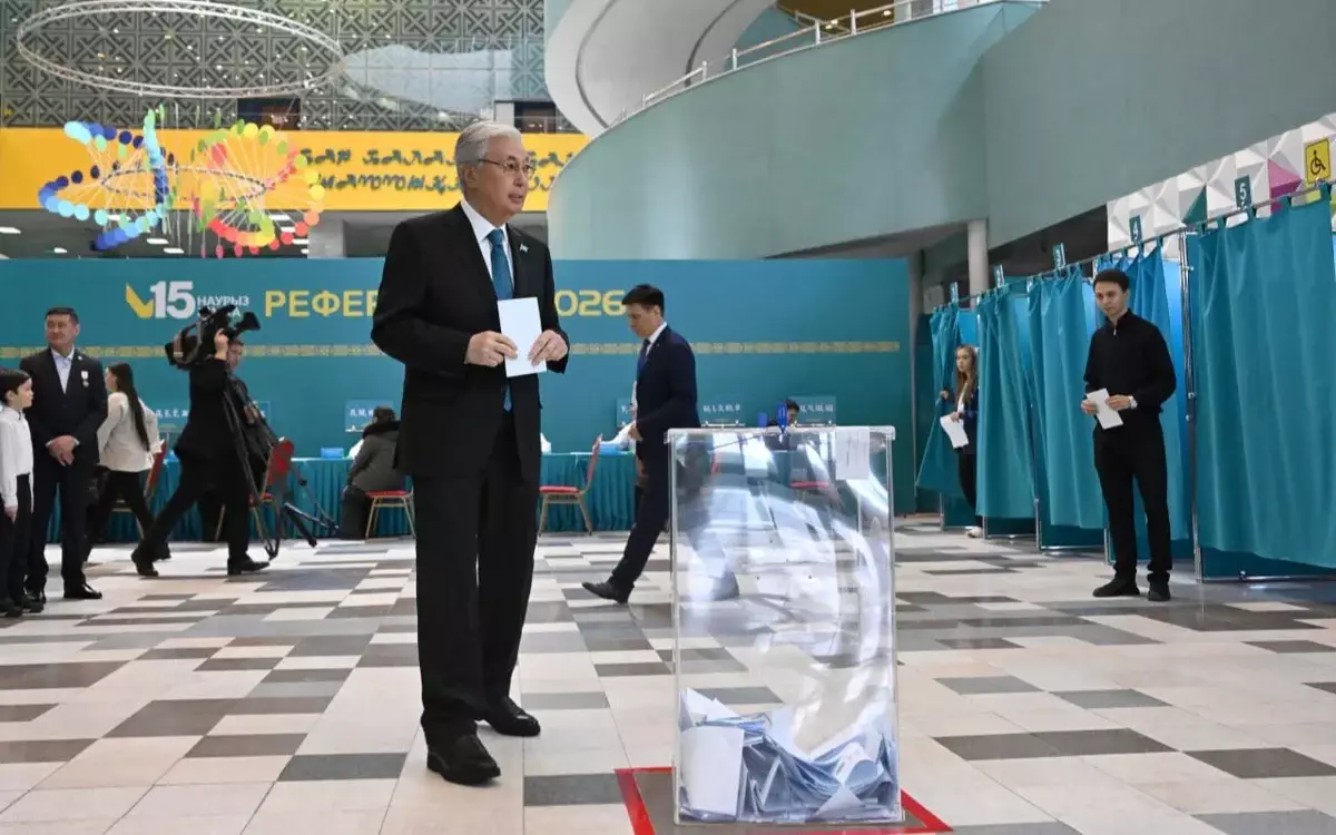 Касым-Жомарт Токаев проголосовал на республиканском референдуме