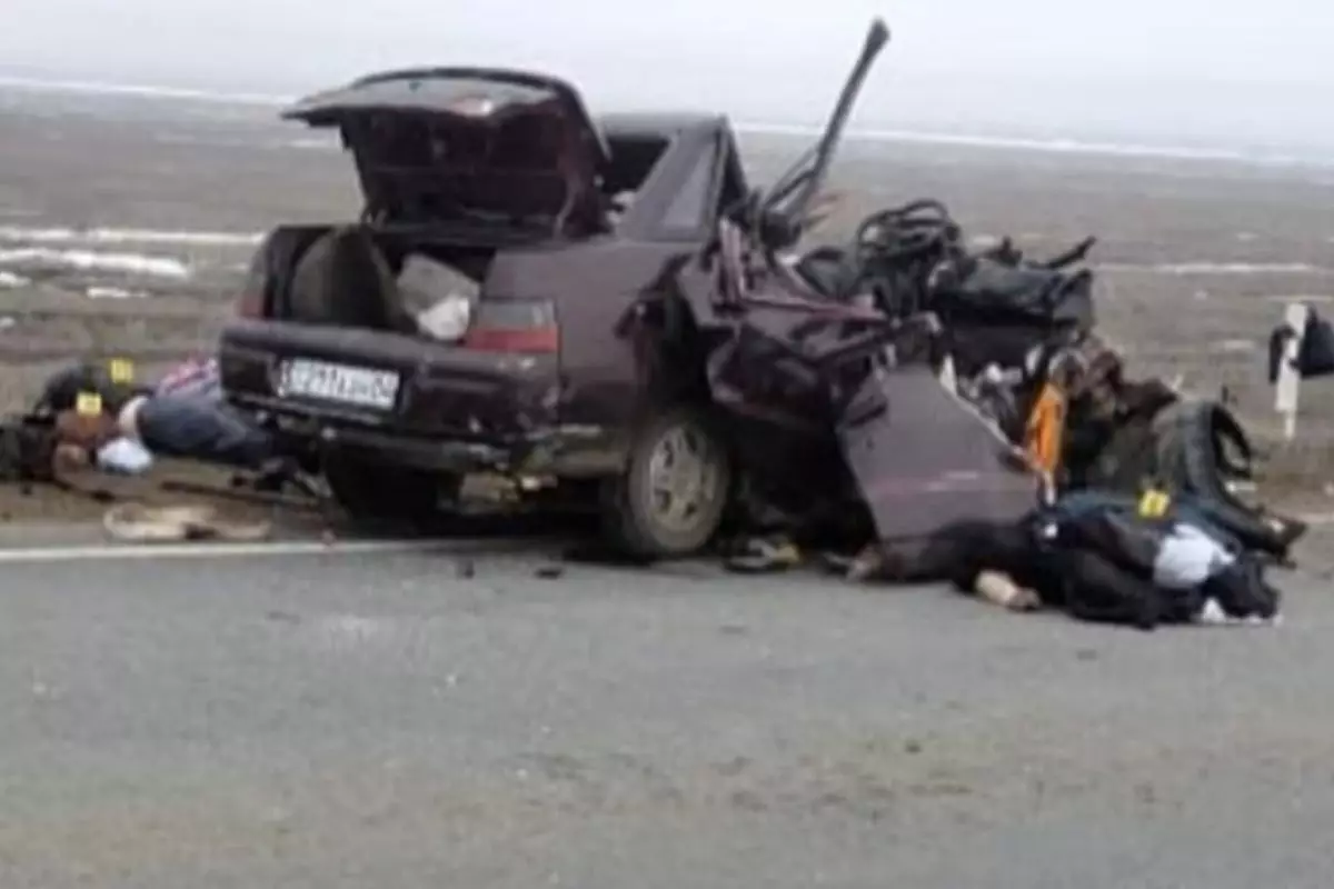 Ақтөбе облысында жол апатынан бес адам қаза тапты