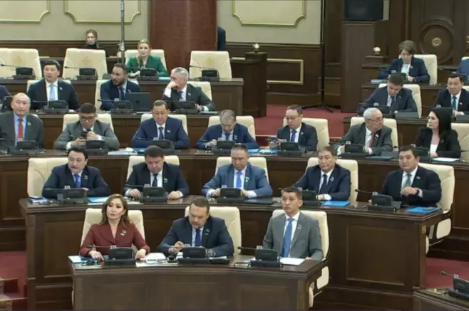 Мажилис Казахстана одобрил соглашение по прокладке энергокабеля в Европу.