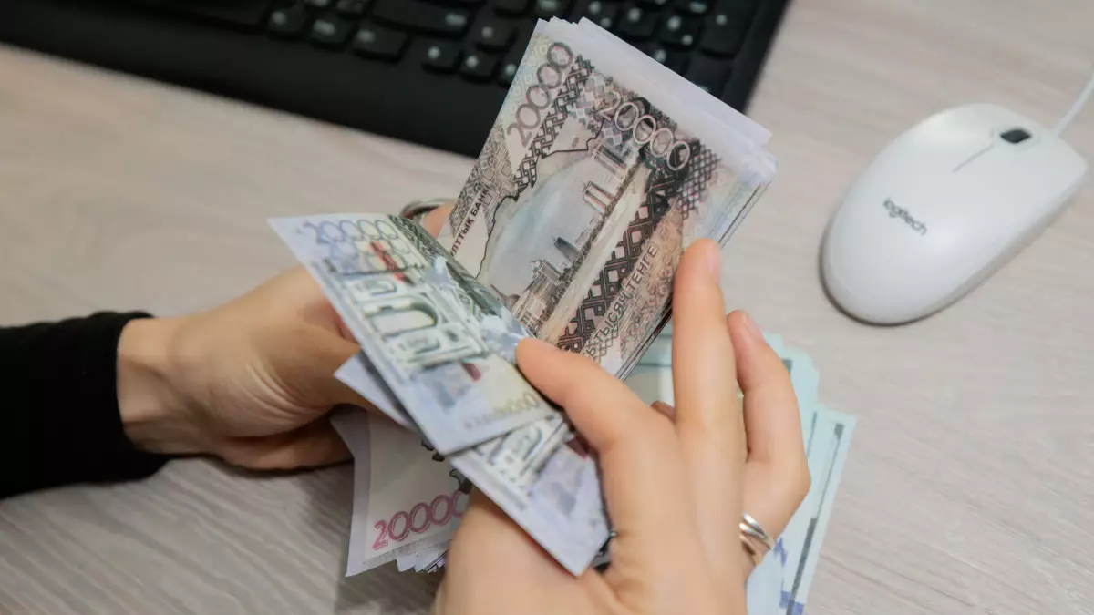 Мұқаев: Адам алдымен өз ақшасын есептеуді үйренуі керек