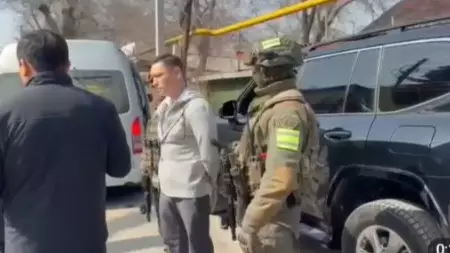 Блогер Санжар Бокаев задержан в Алматы