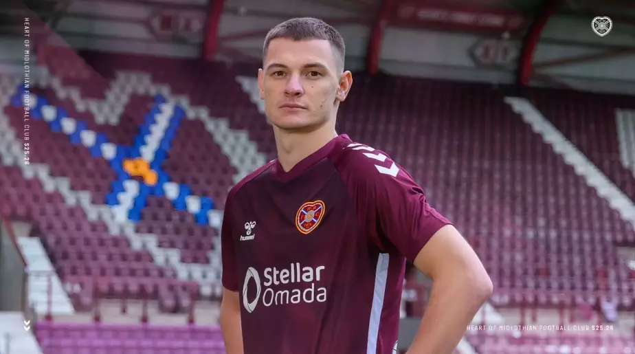 В "Хартсе" отреагировали на вызов Чеснокова в сборную Казахстана