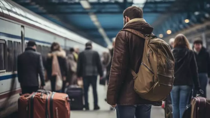 12 нелегальных мигрантов работали на стройке в Алматинской области