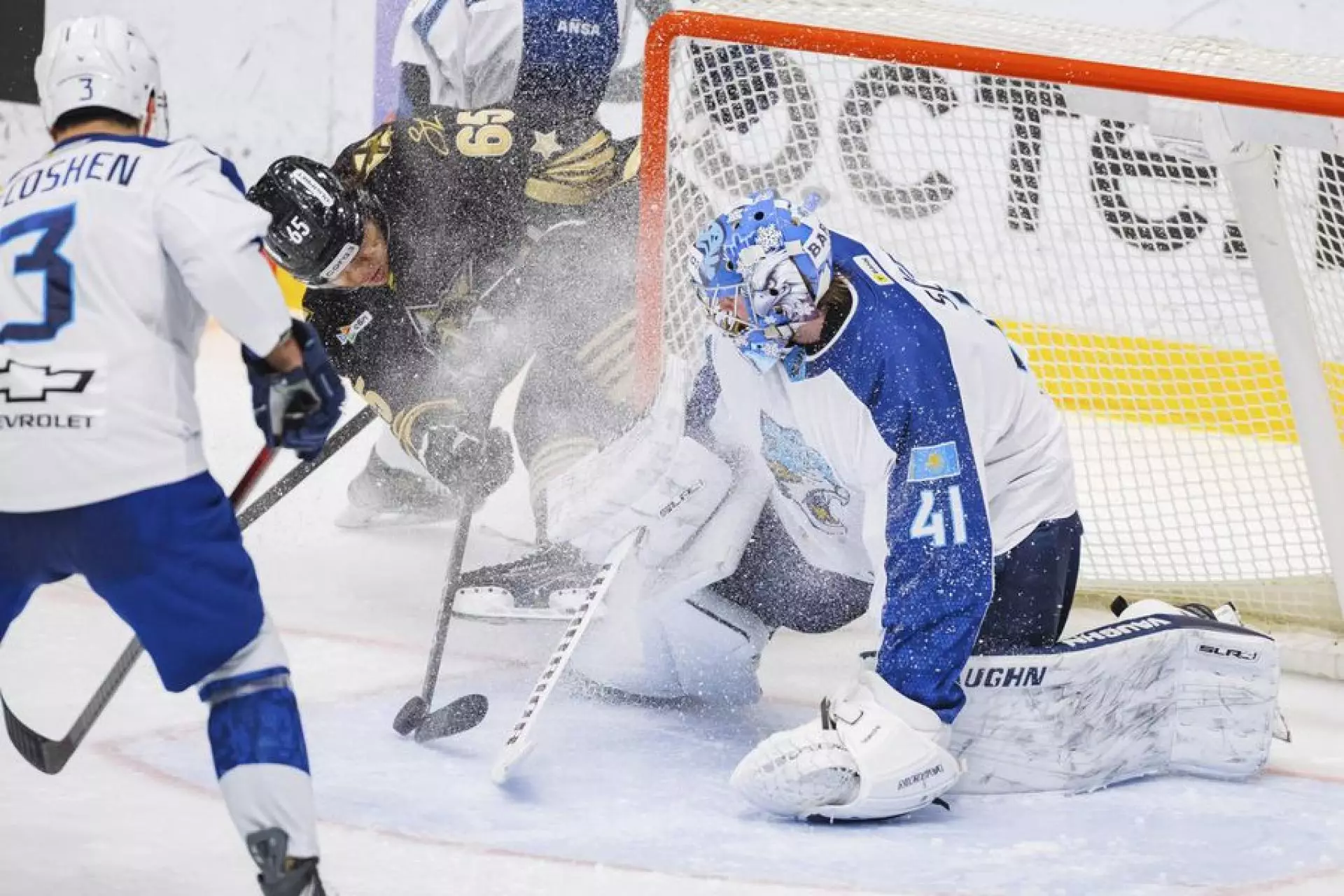 «Барыс» на грани краха в КХЛ: виной последний проигрыш «Адмиралу»