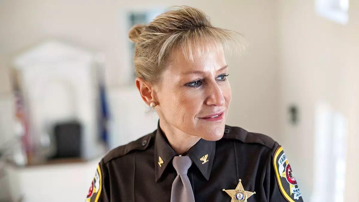 Комитет палаты представителей вызвал прокурора из Фэрфакса, поддерживаемого Соросом, по поводу освобождения лиц, связанных с делами о насилии нелегальных иммигрантов.