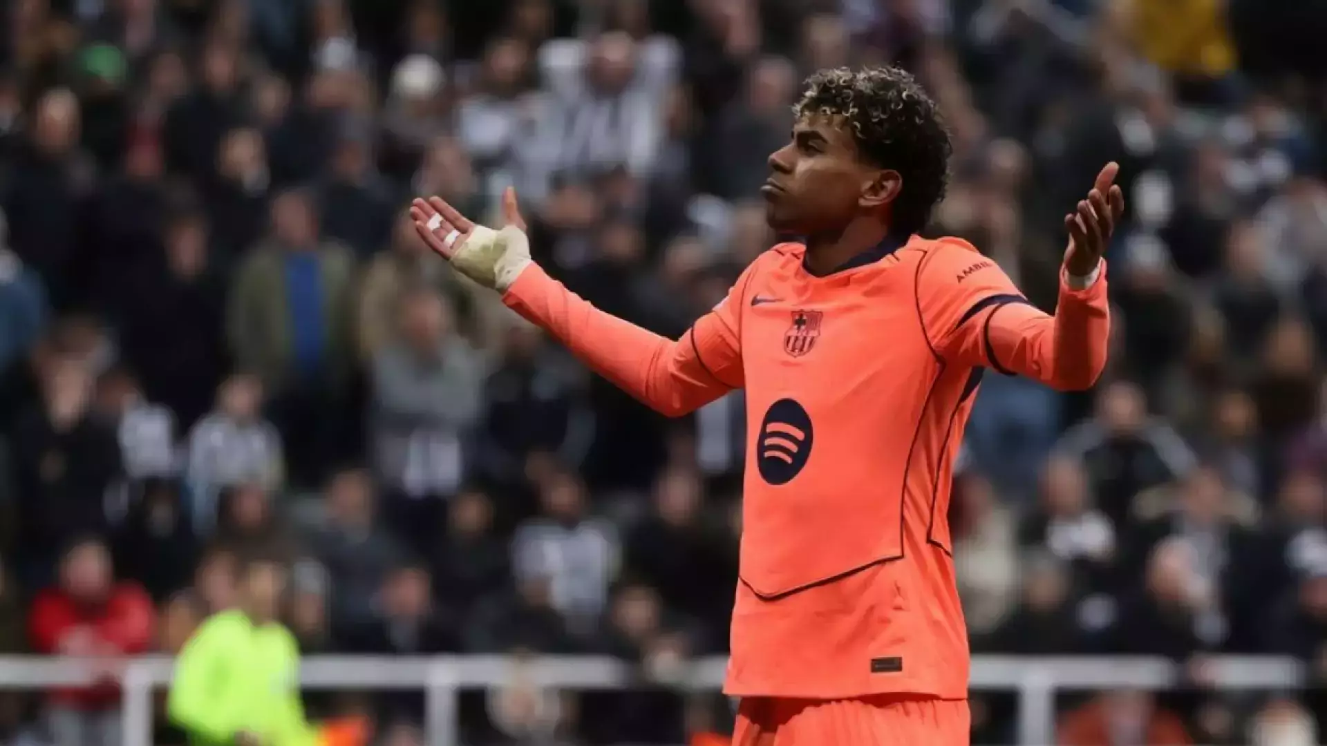 Барселона разгромила Ньюкасл 7:2 и пробилась в четвертьфинал ЛЧ