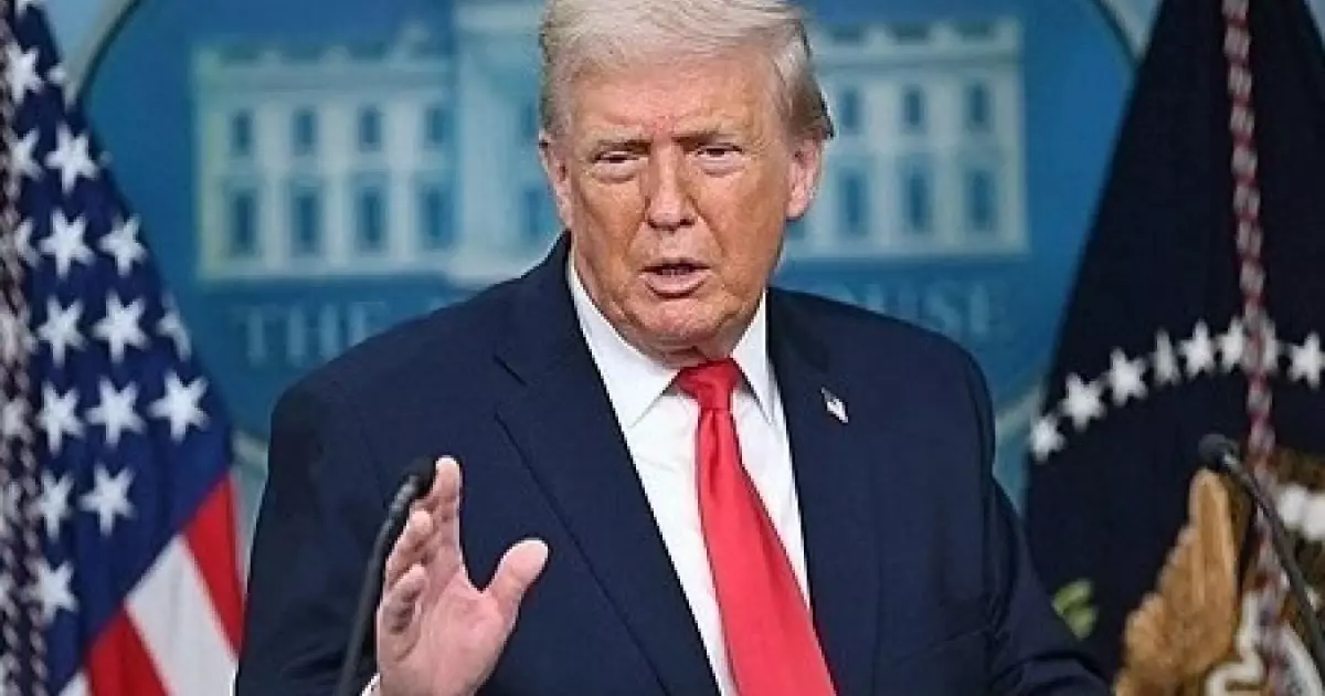  Трамп Иран Қатарға шабуыл жасаса, Оңтүстік Парсты жойып жіберемін деп қорқытты 