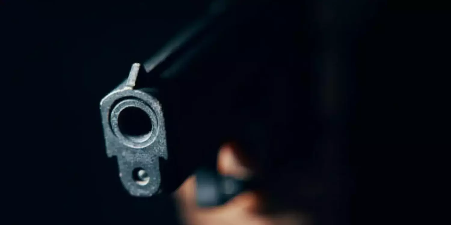 Қостанайда ер адам бұрынғы әйелін атып өлтірді