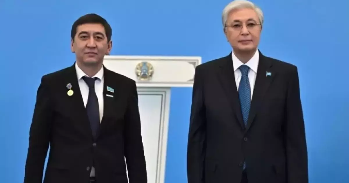  “Аванс ретінде берілген болуы мүмкін”: Ринат Зайытов марапат алды 