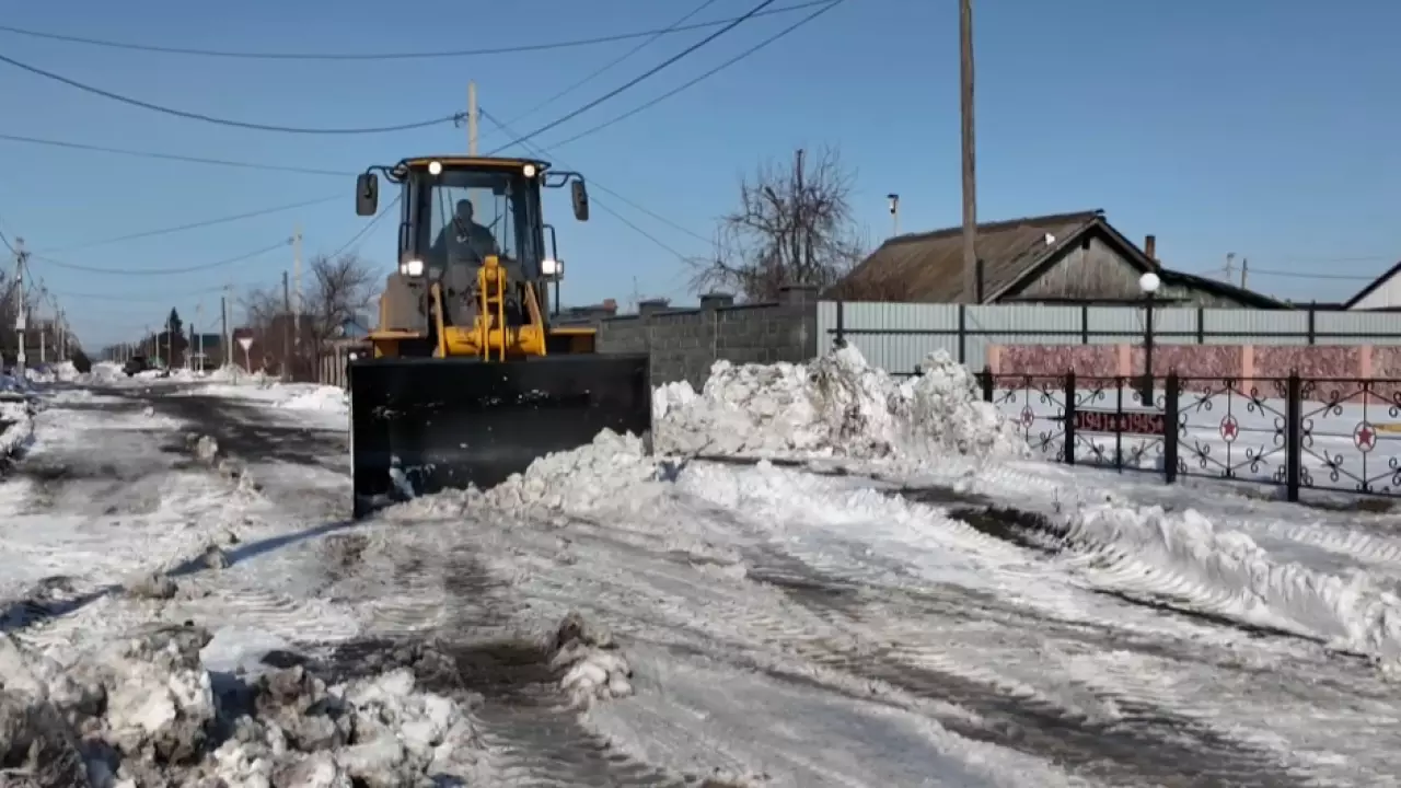 В СКО ускорили вывоз снега: регион готовится к паводкам