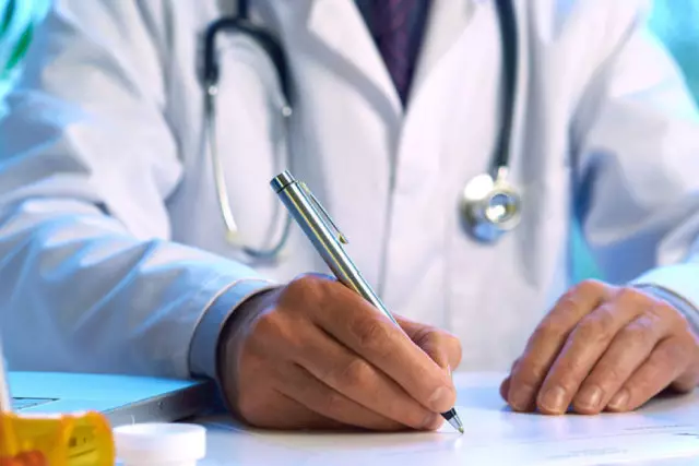 Қызылордада жалған анықтама жазып берген дәрігер сотталып кетті