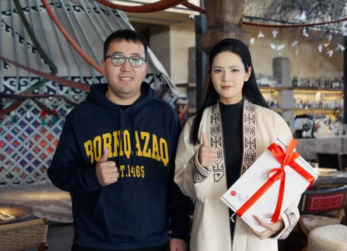 Алматыға миллиондаған аудиториясы бар қытайлық блогер Тао Тао келді