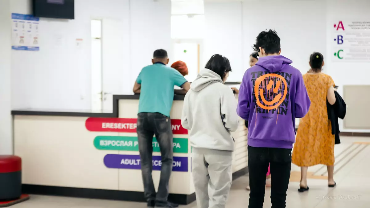 Шенеунік түрмеде отырған уақытын жасыру үшін "больничный" жасатқан