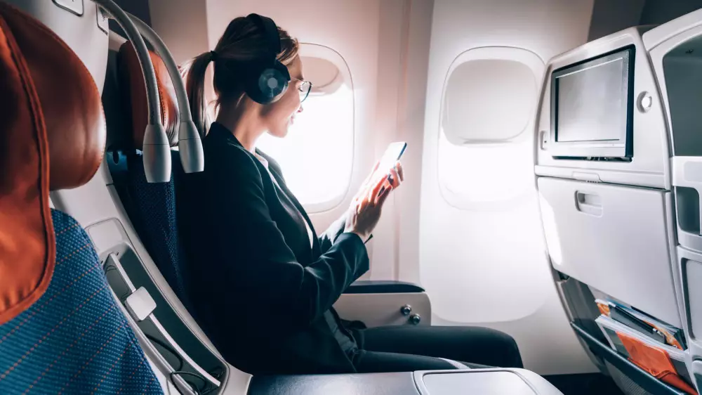 Когда в Казахстане появится интернет в самолётах, рассказали в Минтранспорта