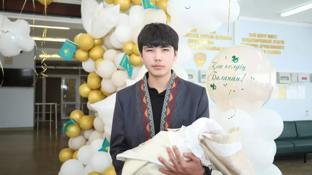 Мангистауский Атазан встретился со своим тёзкой 